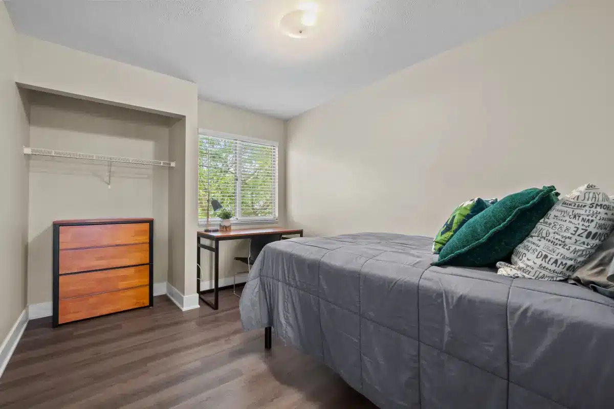 Floor Plans & Rates